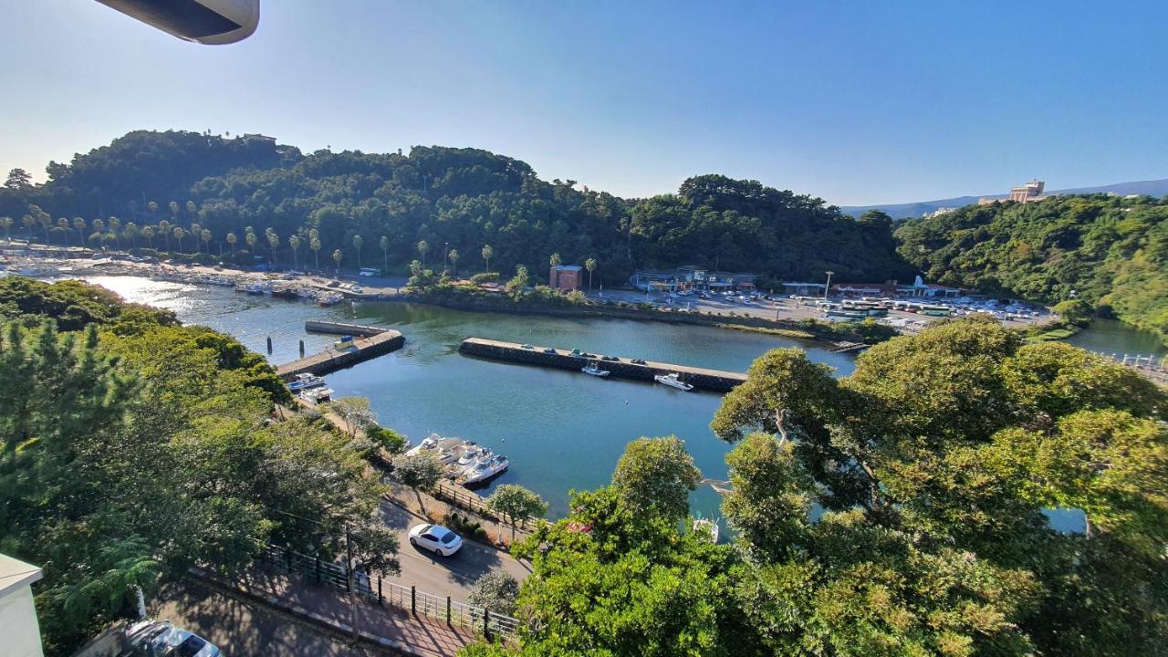 Cheonjiyeon Crystal Hotel Seogwipo Dış mekan fotoğraf