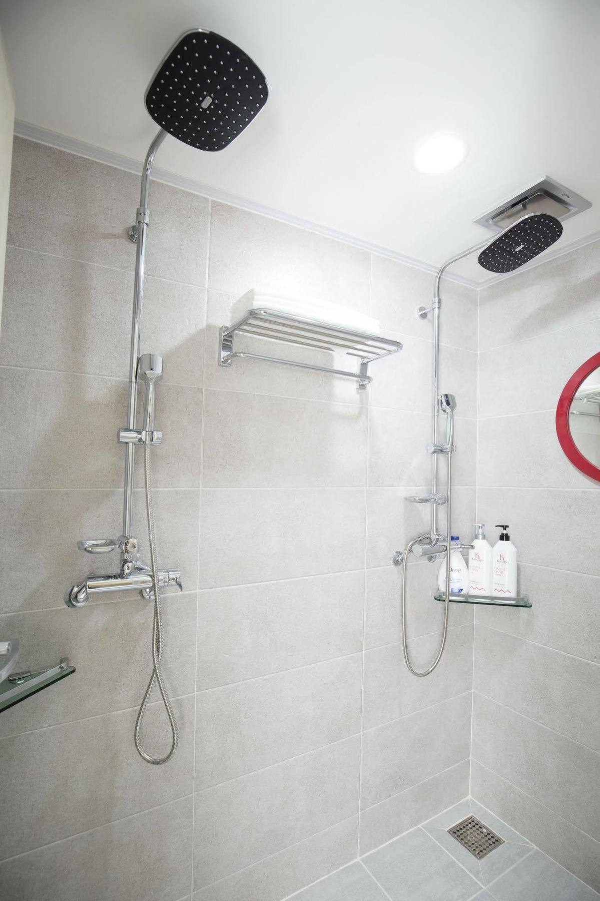 Cheonjiyeon Crystal Hotel Seogwipo Dış mekan fotoğraf