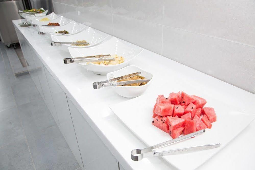 Cheonjiyeon Crystal Hotel Seogwipo Dış mekan fotoğraf
